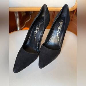 Alice and Olivia Dina black suede pumps